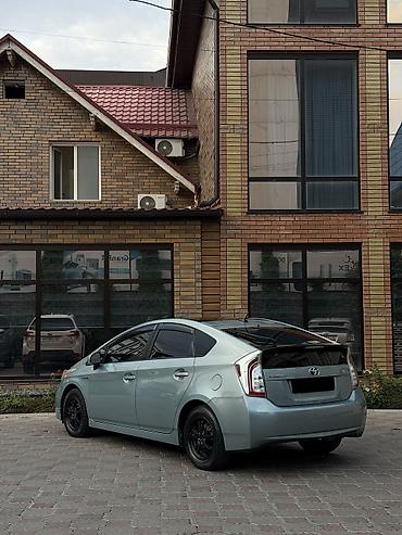 америк: Toyota Prius: 2012 г., 1.8 л, Вариатор, Гибрид, Хэтчбэк — 3