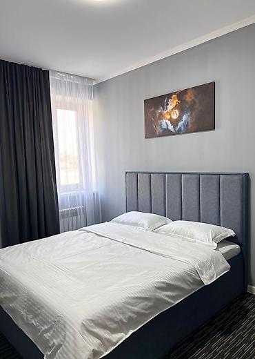 hostel osh: 1 комната, Карпинка, Душевая кабина, Постельное белье, Кондиционер — 5