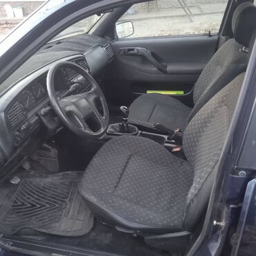 Volkswagen: Volkswagen Passat Variant: 1995 г., 1.9 л, Механика, Дизель, Универсал — 12