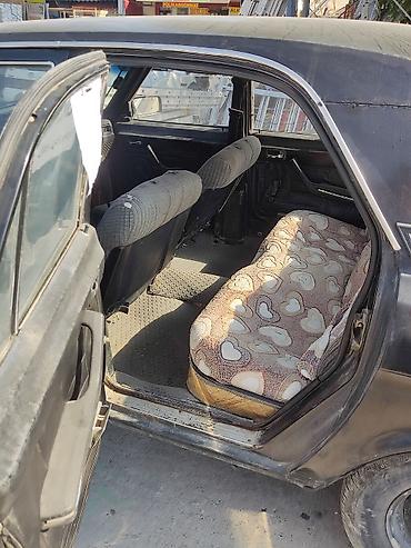 ГАЗ: ГАЗ 24 Volga: 2.4 л | 180000 км Седан — 5