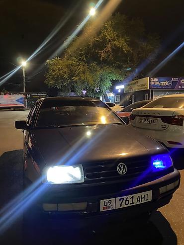 титан на венто: Volkswagen Vento: 1992 г., 1.8 л, Механика, Бензин, Седан — 7