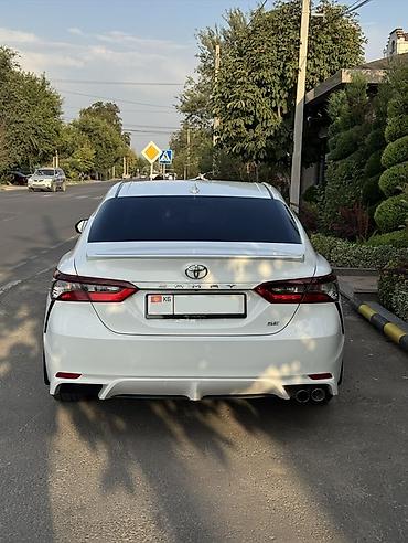 17 5: Toyota Camry: 2021 г., 2.5 л, Автомат, Бензин, Седан — 4