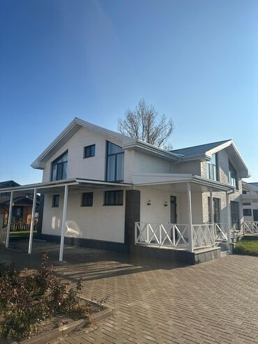 Посуточная аренда домов: 130 м², 3 комнаты, Утепленный, Теплый пол, Бронированные двери — 2