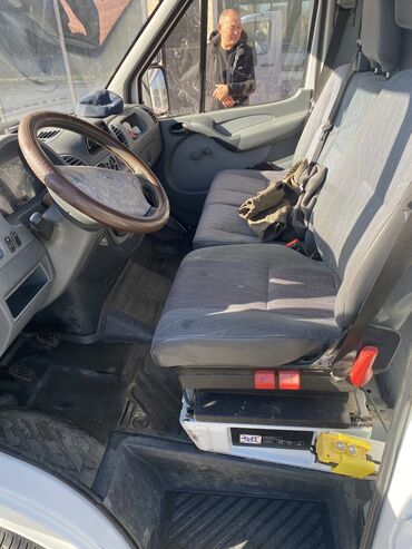 Mercedes-Benz: Mercedes-Benz Спринтер: 2001 г., 2.2 л, Механика, Дизель, Бус — 25