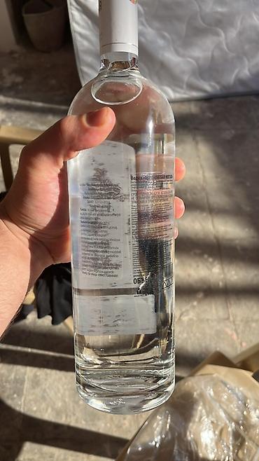 azza gence: Spirtli içkilər dəsti – 3 butulka 1) Johnnie Walker Red Label — 4