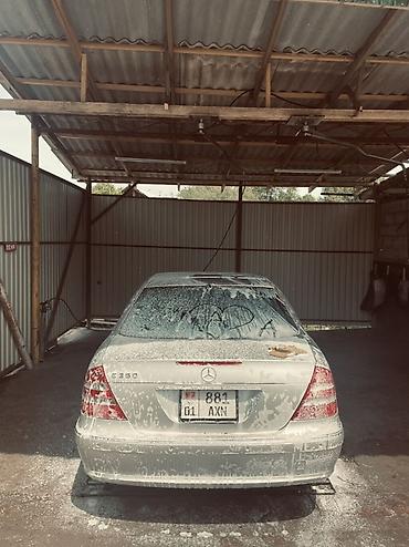 на грузовое авто: Mercedes-Benz E-Class: 2005 г., 3.5 л, Автомат, Бензин, Седан — 4