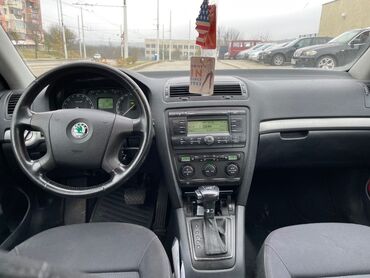 Skoda: Skoda Ocatvia: 2 l. | 2006 έ. 269951 km. Λιμουζίνα — 6
