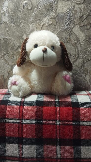 Игрушки: Плюшевые игрушки — набор Описание:Б/у - Мягкие игрушки разных — 4