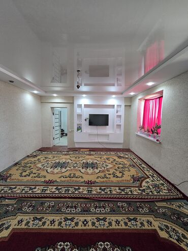 квартиры малосемейка: 2 комнаты, 49 м², Общежитие и гостиничного типа, 4 этаж, Косметический ремонт