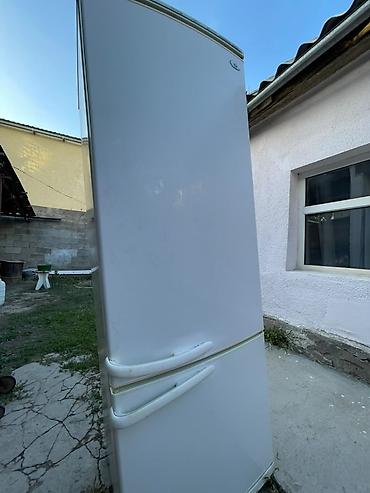 Холодильник Бирюса, Б/у, Двухкамерный, De frost (капельный), 60 * 170 *