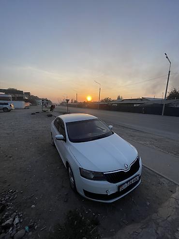 ravon r4: Skoda Rapid: 2017 г., 1.6 л, Механика, Бензин, Седан — 4