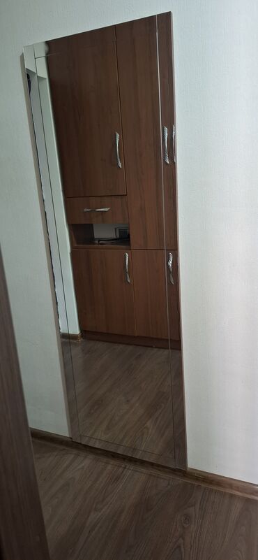 deko: Güzgü Divar üçün, Düzbucaqlı, Sadə