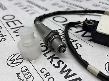 kompresor sa dve glave: NOX SENZOR ZA VOLKSWAGEN TIGUAN, TOURAN, GOLF 8 . - 05L 906 261 F | — 4