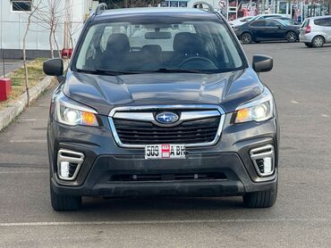 топливо: Subaru Forester: 2018 г., 2.5 л, Автомат, Бензин, Внедорожник