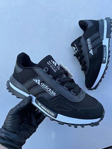zelene: Adidas patike

Novo
Brojevi 40 do 44

fb Moja Kupovina 1 — 1