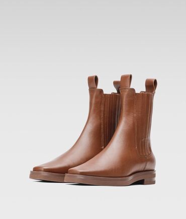 lacoste cizme zenske: Ankle boots, Gino Rossi, 38