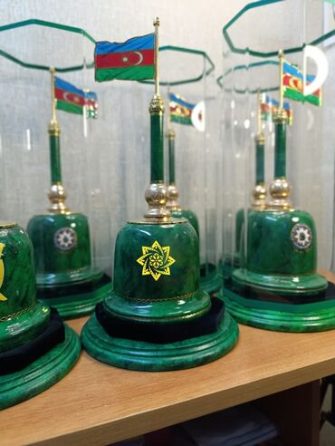 Suvenirlər: Suvenirlər — 10