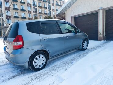 Honda: Honda Fit: 2003 г., 1.3 л, Вариатор, Бензин, Хэтчбэк