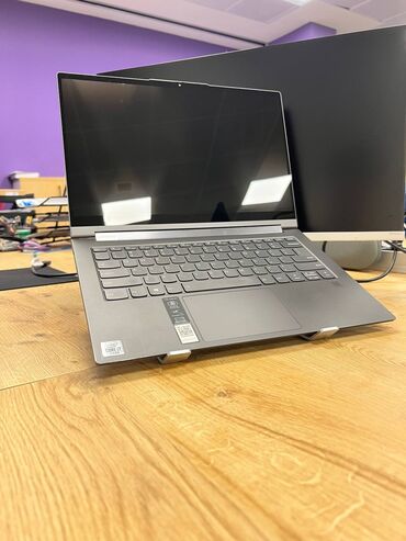 Lenovo: Lenovo Yoga, 14 ", Intel Core i7, 512 GB