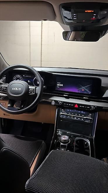 Транспорт: Kia Carnival: 2023 г., 3.5 л, Робот, Бензин, Минивэн — 6