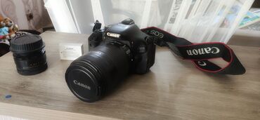 детский цифровой фотоаппарат: Продаю Canon 600D с объективом kit 18-135mm IS. В комплекте сумка