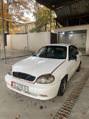 дом на калесох: Daewoo Lanos: 1999 г., 1.5 л, Механика, Бензин, Седан at lalafo.kg дом на калесох: Daewoo Lanos: 1999 г., 1.5 л, Механика, Бензин, Седан