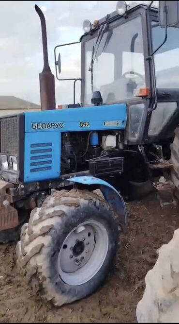 Traktorlar: MTZ-892 Buraxılış ili 2018 Yürüşü maksimum 2000 motosaat Hər birinin -da lalafo.az — 1 Traktorlar: MTZ-892 Buraxılış ili 2018 Yürüşü maksimum 2000 motosaat Hər birinin — 1