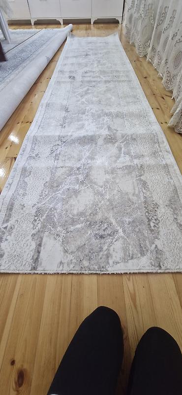 Kovrolin: Uzun koridor xalçası cehizdir ölçüsü 3vt uyğun gelmiyor dere satılır — 9