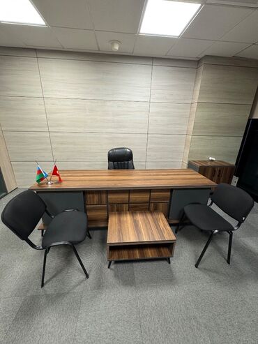 mini şkaf: Ofis mebeli satiram.yaxsi veziyyetdedi. stol, mini skaf