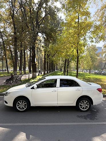ayon i60: BYD E5: 2016 г., 0.1 л, Автомат, Электромобиль, Седан — 4