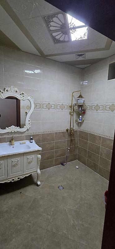 Həyət evləri və villaların satışı: Satılır – geniş həyət evi - Üç mərtəbəli, mansardlı mülk. - Fasadda — 19