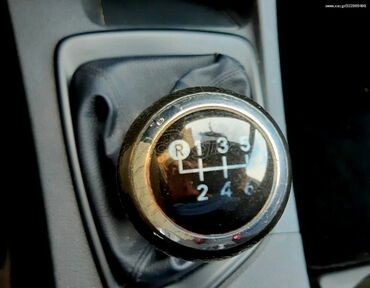 Toyota Auris: 1.3 l. | 2013 έ. Χάτσμπακ