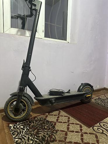 ninebot e25: Электросамокат, Ninebot, Б/у — 3