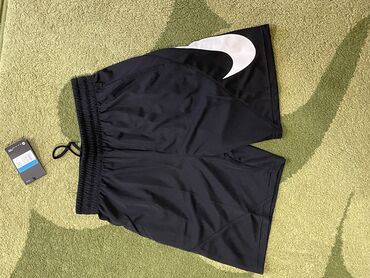 женские футболки nike: Мужские шорты, M (EU 38), Nike, Новый, цвет - Черный, Самовывоз