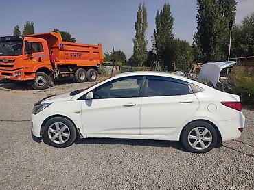 range rober: Hyundai Solaris: 2016 г., 1.4 л, Автомат, Газ, Седан — 3