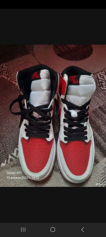 Кроссовки и спортивная обувь: Кроссовки баскетбольные высокие Nike Air Jordan (силуэт AJ1). - Цвет — 6