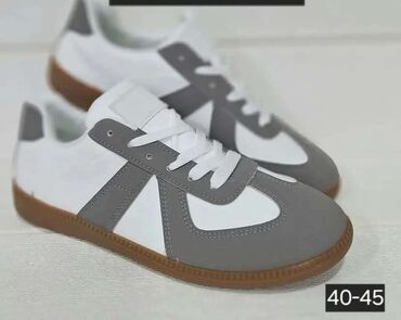 yordan patike: Trainers, size - 45