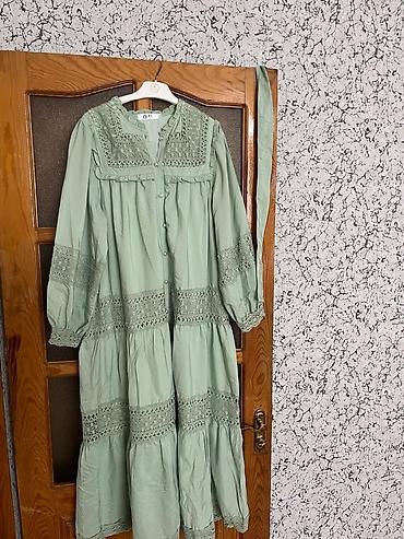 mexmer parca: Zərif, açıq yaşıl rəngdə uzun don - Stil: boho/romantik, rahat — 1