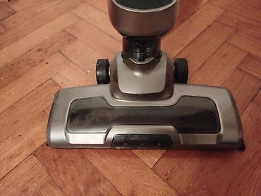 Štapni usisivači: Deo,rucka,papucica/cetka za stapni staubsauger usisivac 14,8 V — 13