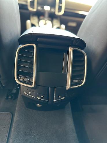 Porsche: Porsche Cayenne: 2017 г., 3.6 л, Автомат, Бензин, Кроссовер at lalafo.kg — 9 Porsche: Porsche Cayenne: 2017 г., 3.6 л, Автомат, Бензин, Кроссовер — 9