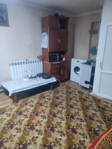 Долгосрочная аренда комнат: Сдается 2 комнатная квартира Особенности: - Отопление: радиатор — 2