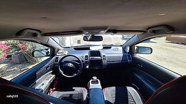 disk prius: Toyota Prius (2-ci nəsil) hibrid hetçbek Polnu Full maşındı. SAAT — 7