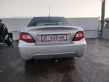 продаю нексиа: Daewoo Nexia: 2010 г., 1.5 л, Механика, Бензин, Седан