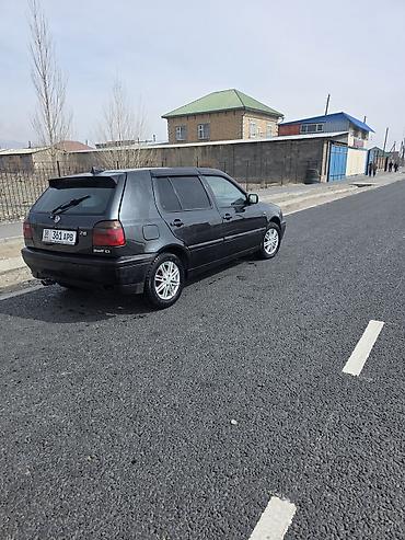 Volkswagen: Volkswagen Golf: 1992 г., 1.6 л, Хэтчбэк — 11