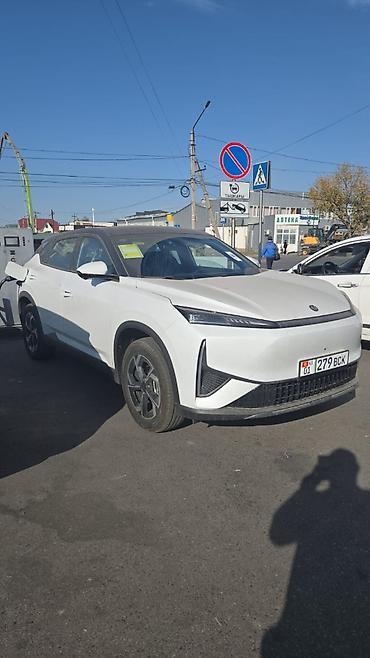 dongfeng l7 ev: Dongfeng : 2026 г., Автомат, Электромобиль — 2