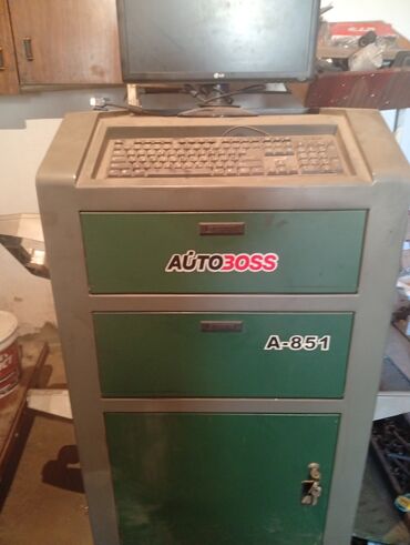 купить оборудование для заправки автокондиционеров: Стенд сход-развала AUTOBOSS A-851 с комплектом оборудования Описание