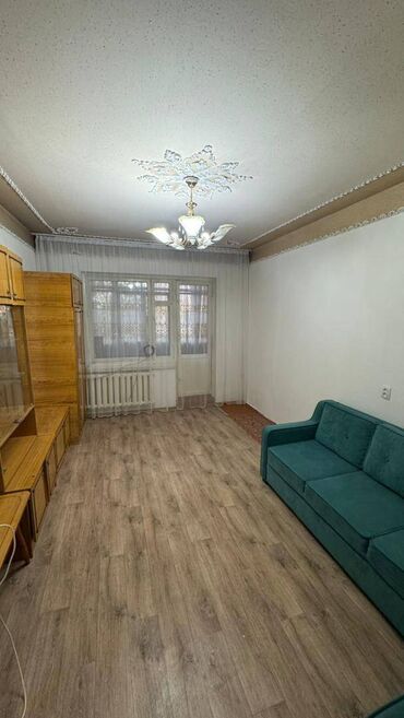 квартиры не дорогие: 1 бөлмө, 35 кв. м, 106-серия, 2 кабат, Косметикалык ремонт