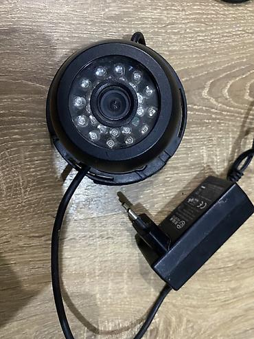 alfa r36: Təhlükəsizlik kamerası və enerji adapteri Xüsusiyyətlər: - Lens — 1