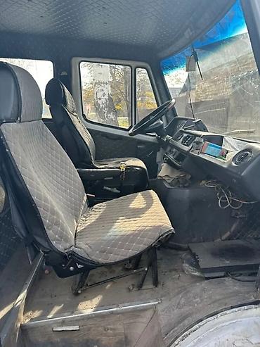 кондиционер на спецтехнику: Mercedes-Benz : 1989 г., 2.9 л, Механика, Дизель — 8