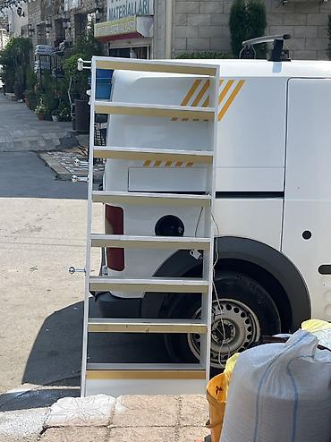 bakı masaj xidməti: Dırnaq ustası tələb olunur, Yerin icarəsi, 1 ildən az təcrübə — 1